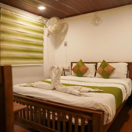 Ela Ecoland Nature Retreat Munnar Exterior photo